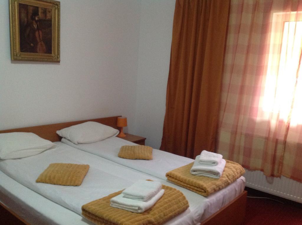 Hotel Panoramic Моняса Номер фото