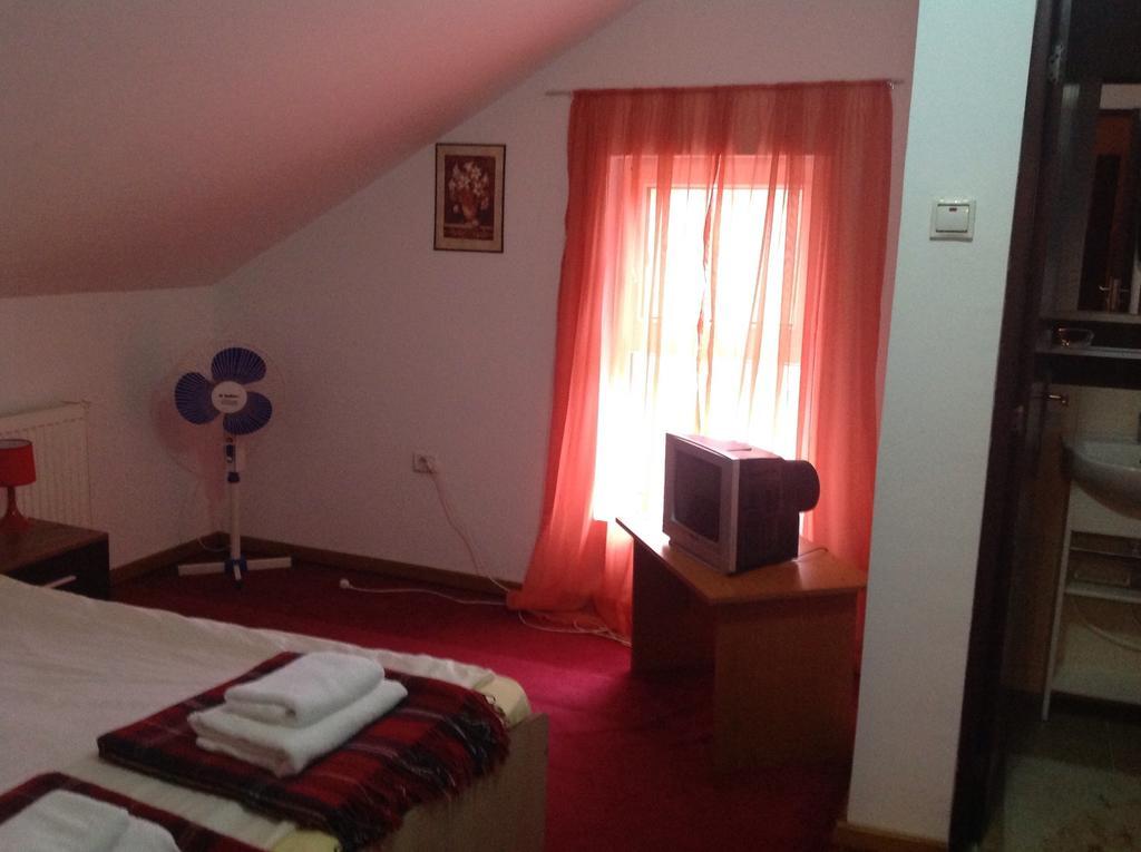 Hotel Panoramic Моняса Номер фото